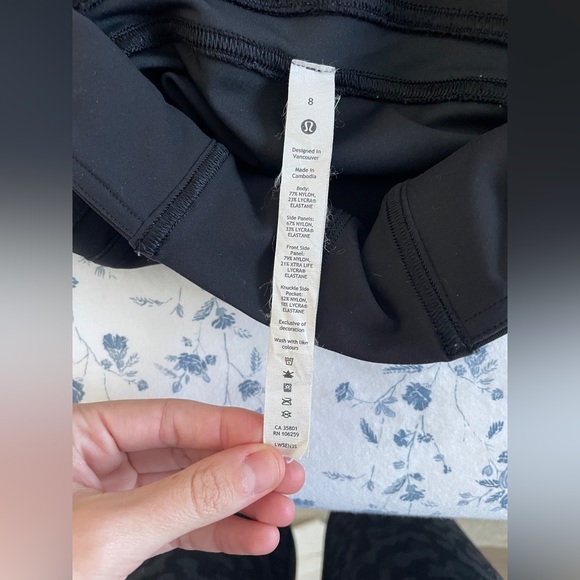 Everlux & Mesh Super-High rise tight 25”. Size 8 sold out online. Worn twice - Picture 2 of 5